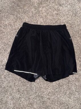 lululemon athletica Black Men's Athletic Shorts with Reflective Accents